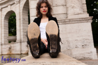 Giantess Miez High Heels soles