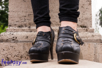 Giantess High Heels POV